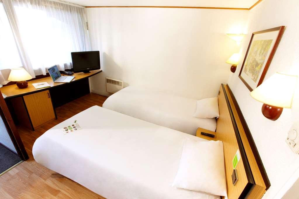 Campanile Hotel Дартфорд Екстериор снимка