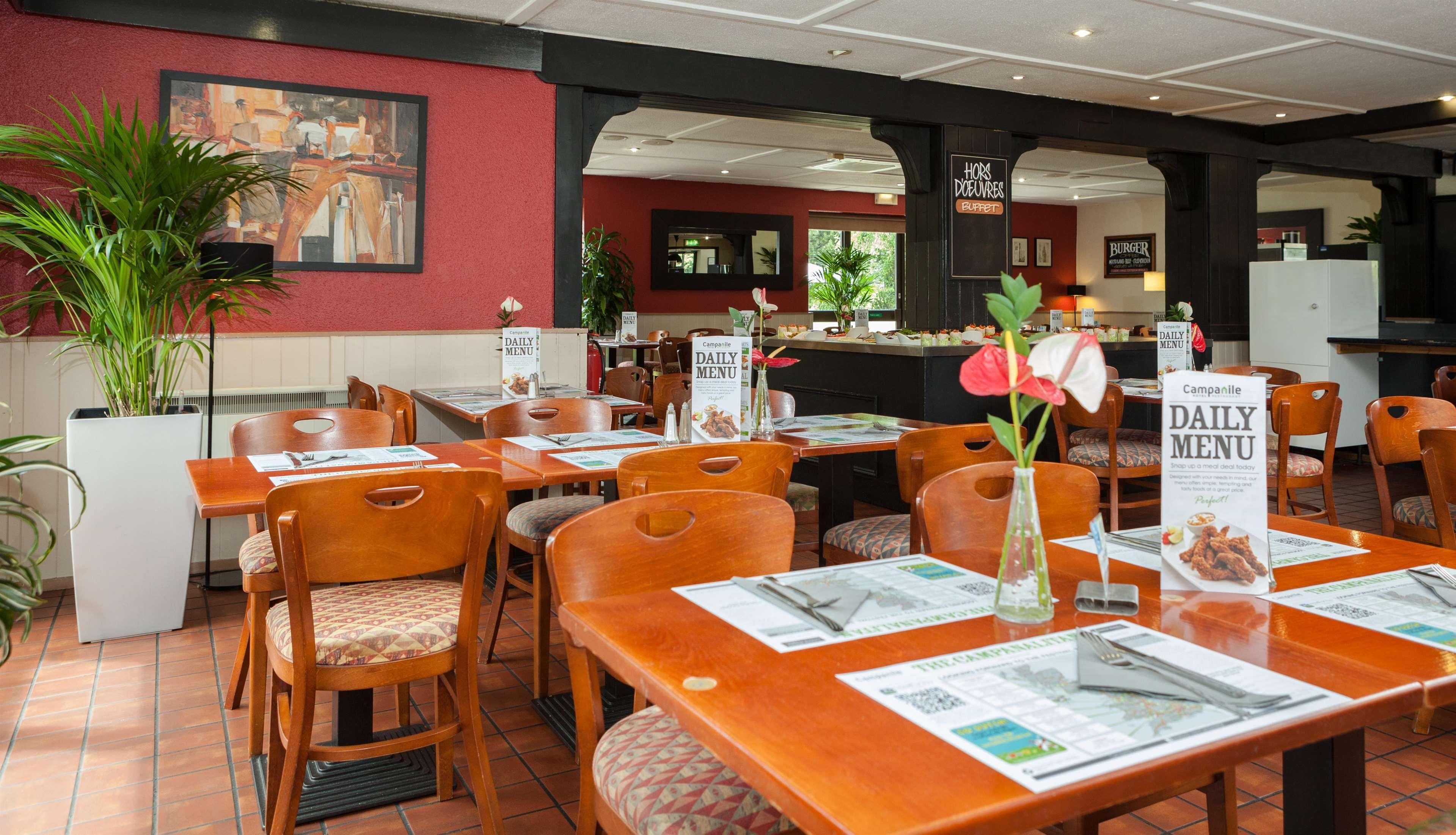 Campanile Hotel Дартфорд Екстериор снимка